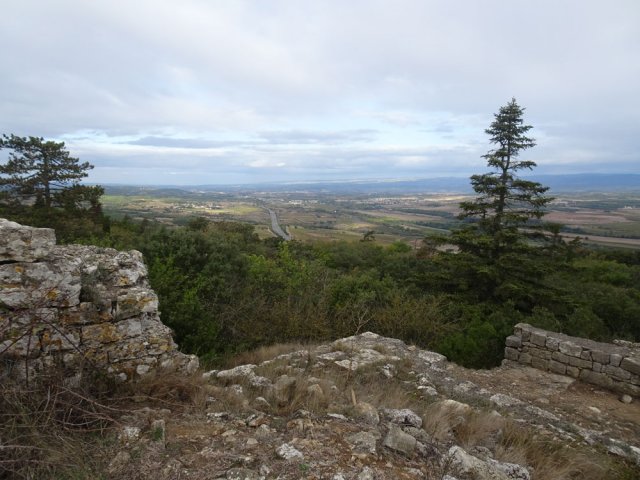 Superbes panoramas sur la plaine couverte de vignes