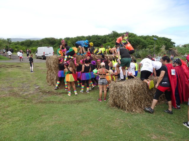 Franchissement des bottes de paille