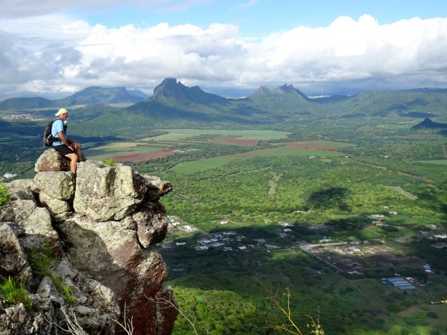 Faire demi-tour à ce superbe rocher pour ne pas empiéter sur les élevages