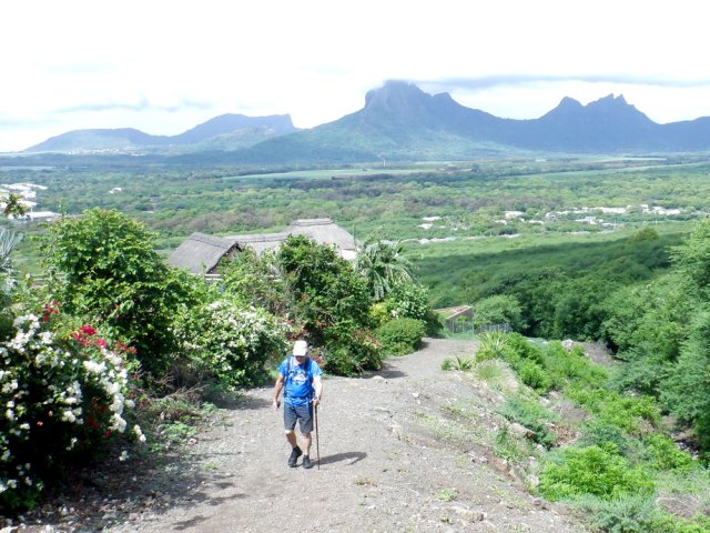 Panorama sur le Corps de Garde, la Montagne des Remparts et les Trois Mamelles