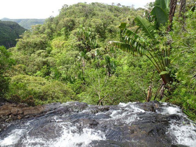 Le chute disparaît vite au regard