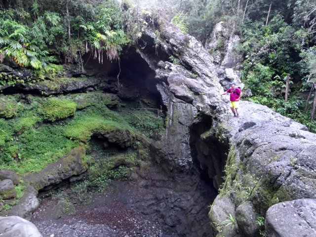 Passage rapide à l'arche naturelle, à sec en ce moment