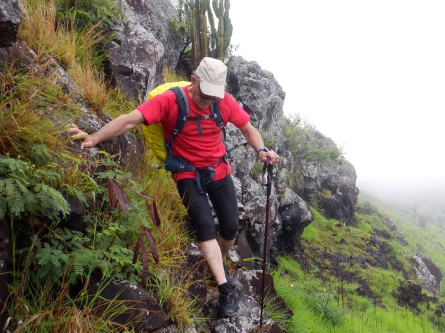 Descente un peu technique pour rejoindre la piste