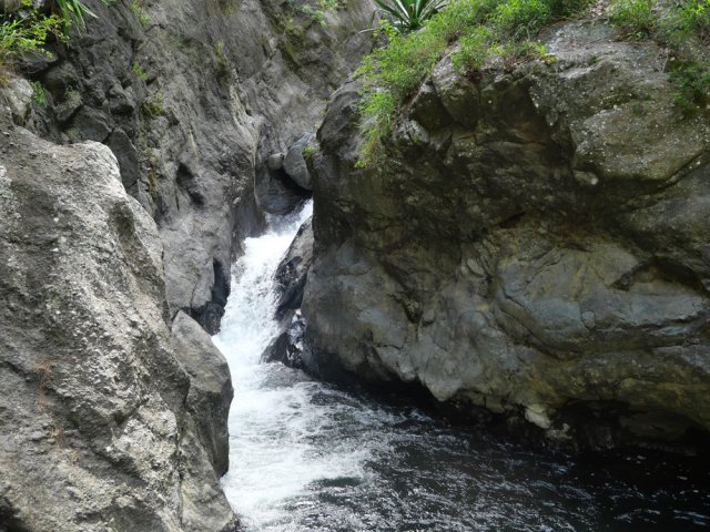 Impossible de passer par la rivière car le toboggan est trop puissant