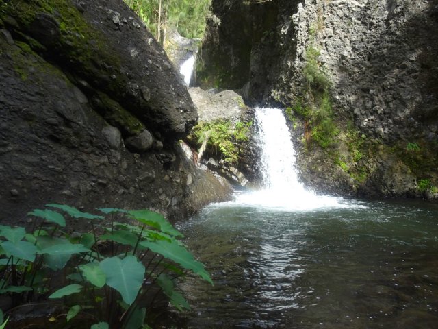 Arrivée à la cascade tombant du Bassin Ti Chien