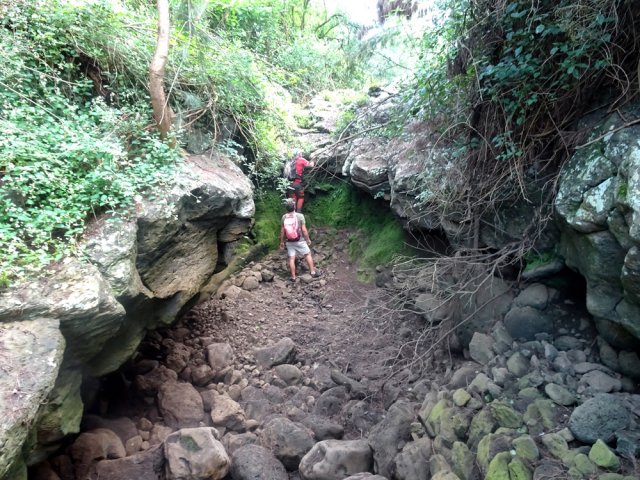 Même les bassins improbables se franchissent sans matériel