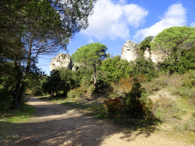 Début du parcours après l'office du tourisme