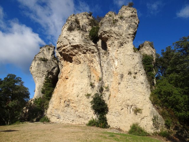 Les premières formations dolomitiques apparaissent aussitôt