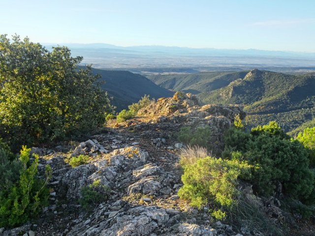 Arrivée au sommet du petit roc