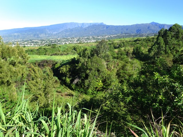 La vallée profonde du Bras Cochon peut être impressionnante