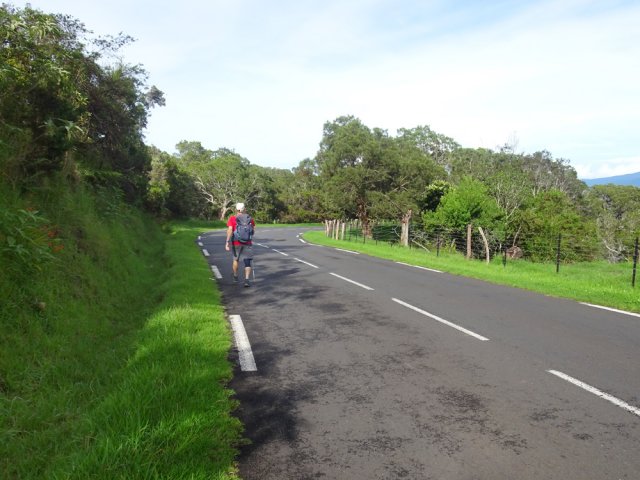 Il y a toujours eu des fils barbelés le long des 8 km de route