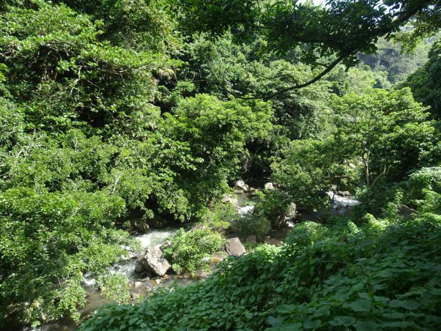 Il faut remonter pour atteindre la Bassin Diable