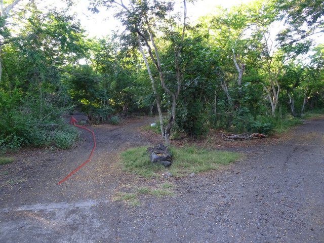 Là également, emprunter le chemin le plus à gauche