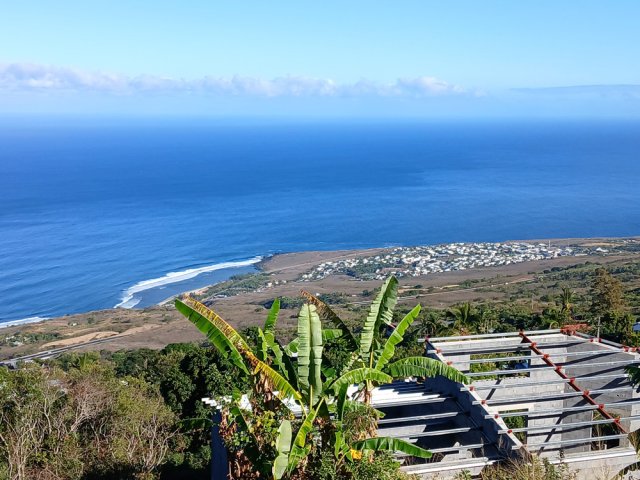 Nouveaux points de vue sur les lagons depuis la route