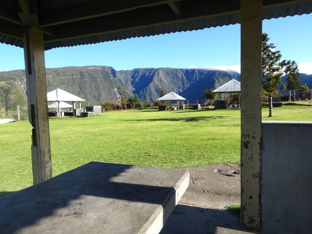 Tout est là pour passer un bon moment autour d'un cari