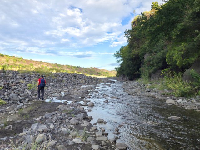 Longer un des bras de la Rivière des Galets